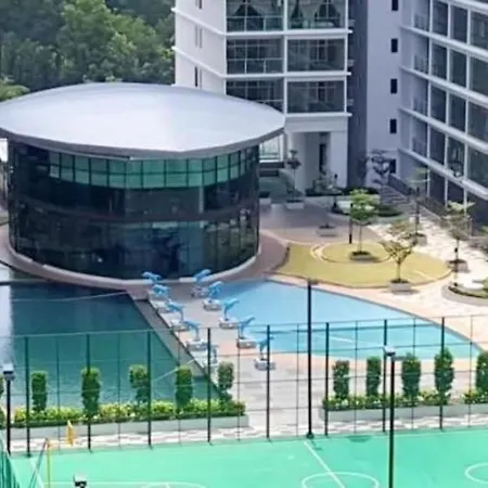 Palazio卡通主题名宿 Johor Bahru Bagian luar foto